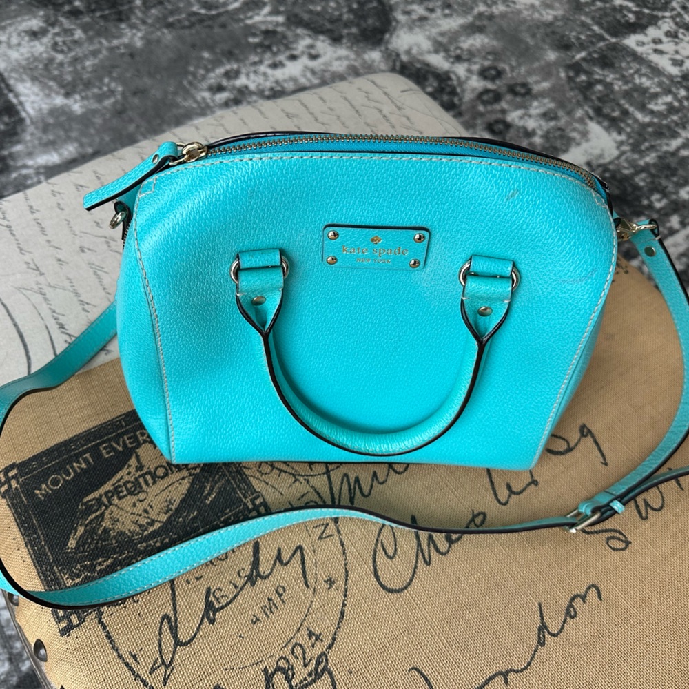 Kate Spade NY Alyssa Wellesley bag